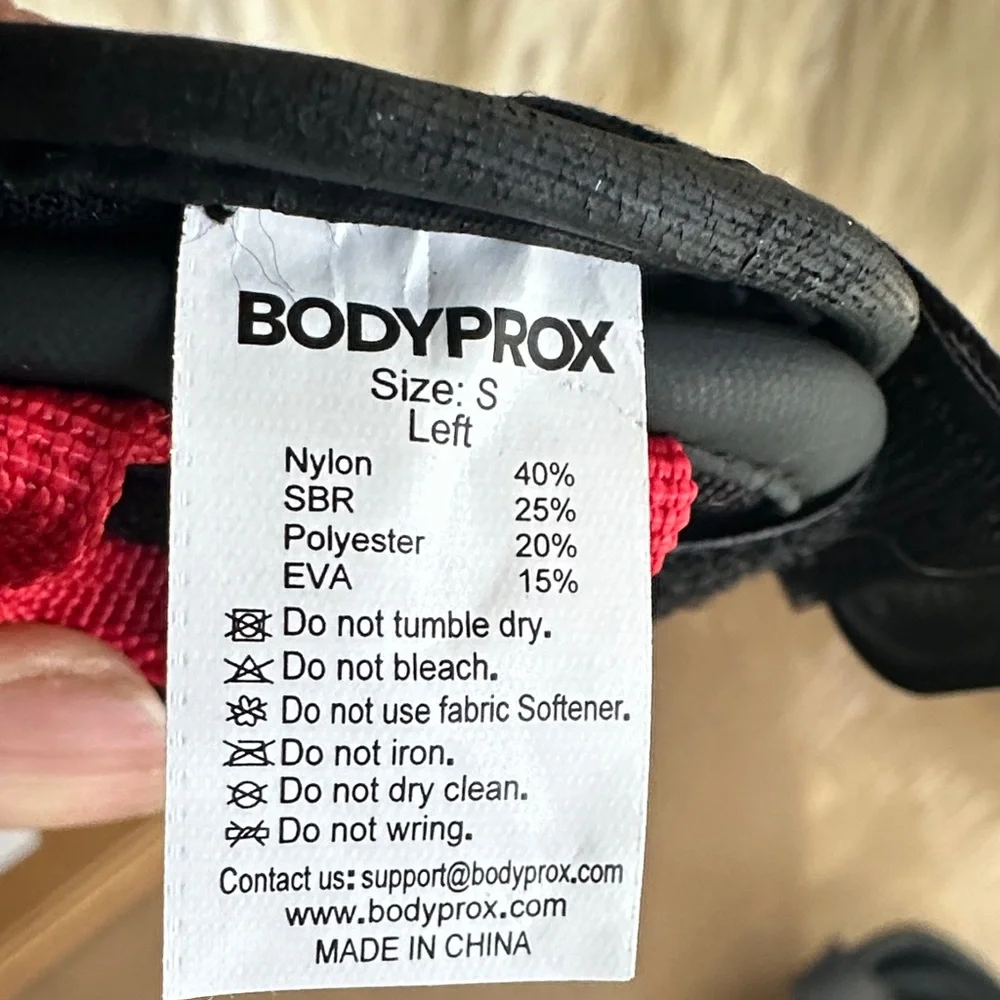 Bodyprox black flexible
